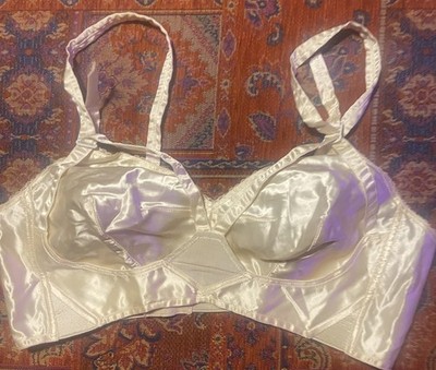 Vintage Lilyette Re-flex-ion Satin Bra 1950 s 34-34