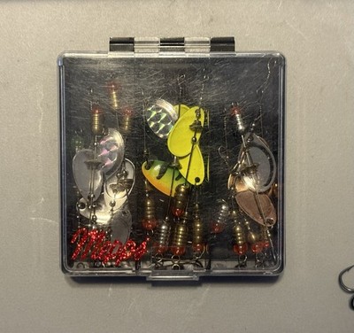 Vintage Mepps Tackle Box Plus 15 Assorted Inline Spinner Fishing Lures 