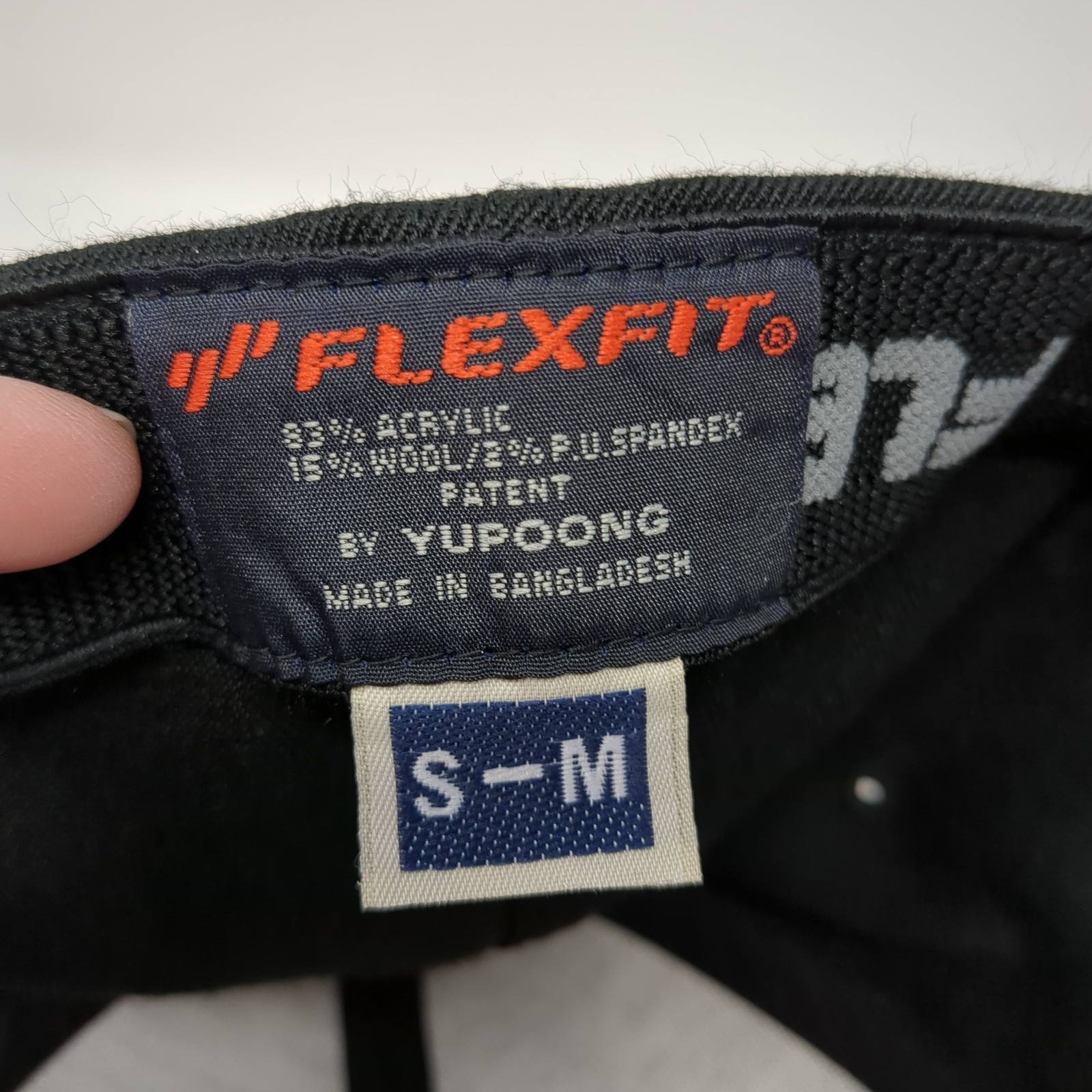 Walker Patch Fitted Baseball Cap Solid Black Medi… - image 9