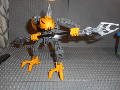 LEGO BIONICLE: Stars - Rahkshi (7138) 100% Complete W/ Gold Piece