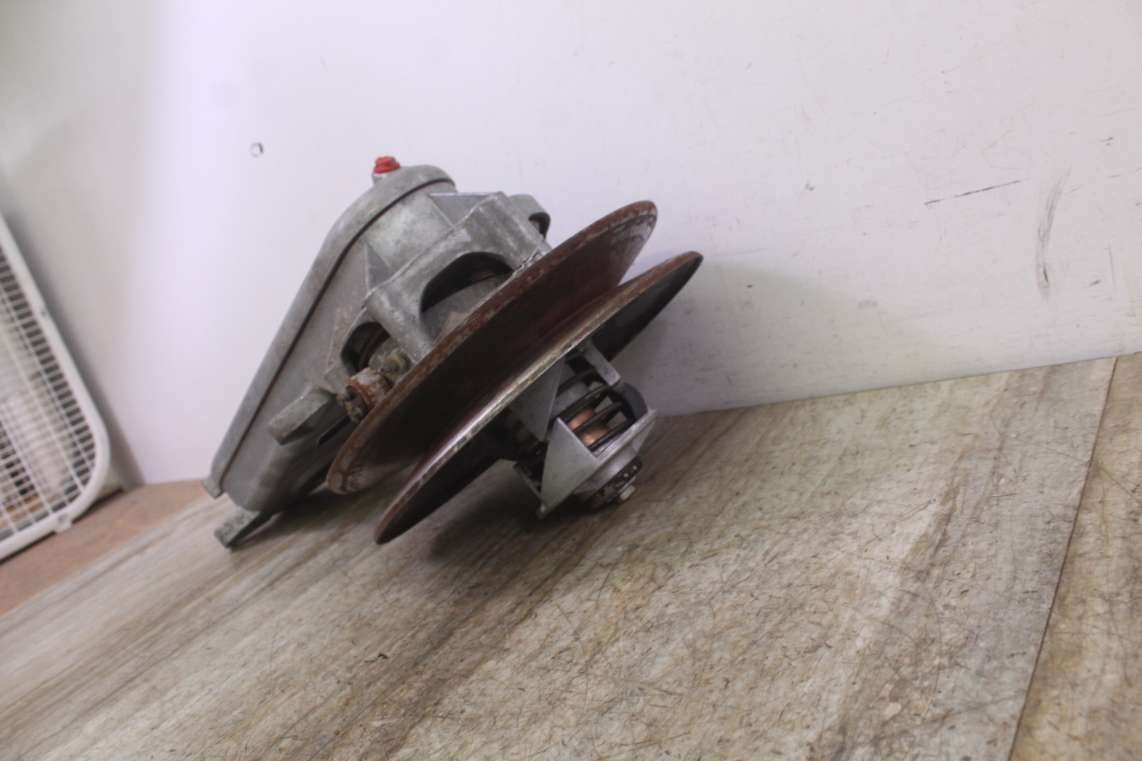 1975 POLARIS 440 WIDETRACK ELECTRA Chain Case With Cover & Sprockets