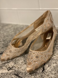 gigi crystal pointy toe flat