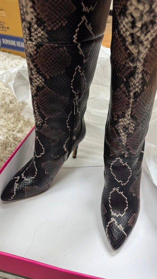 Vince Camuto Kervana Mauve Multi Tricolor Snake-Embossed High Boots (Size: 6M) - Image 3 of 4