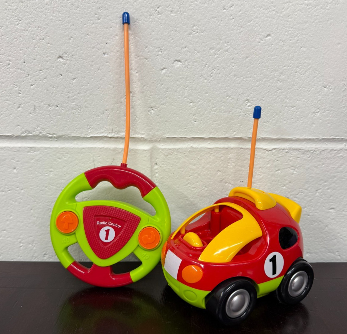 Toon Remote Control Car W/ Remote-  Toddler Toy - Tested (no