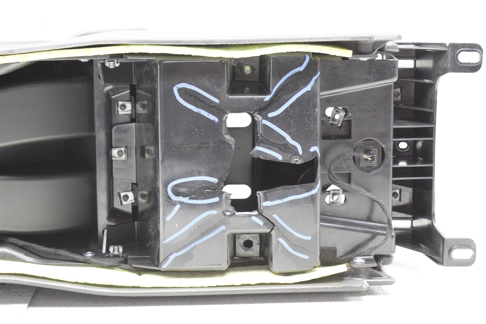 2013 Maserati GranTurismo S Center Console Assembly 08-13