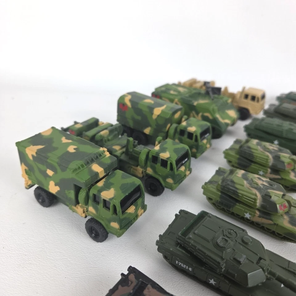 Vtg 1994 Matchbox M1A1 Abrams Main Battle Tank MILITARY Lot + Maisto GIJOE Cars - Image 4 of 4