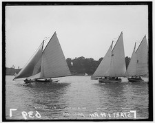Anoatok,Dragoon,Acushla,start,IH Regatta,sailing,ships,boats,water vessels,1898