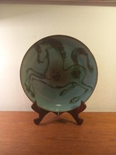 VINTAGE SURREY CERAMICS PLATE, HORSE 1970S RETRO,  STUDIO POTTERY 