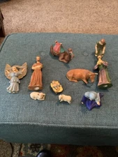 Vintage 13 Piece Nativity Set. 11 Pcs. Good, 2 Pieces Broken. Jesus Manger 2pc