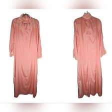 Women's Vintage Eve Stillman Lord  Taylor Peach Pink Lace Nightgown