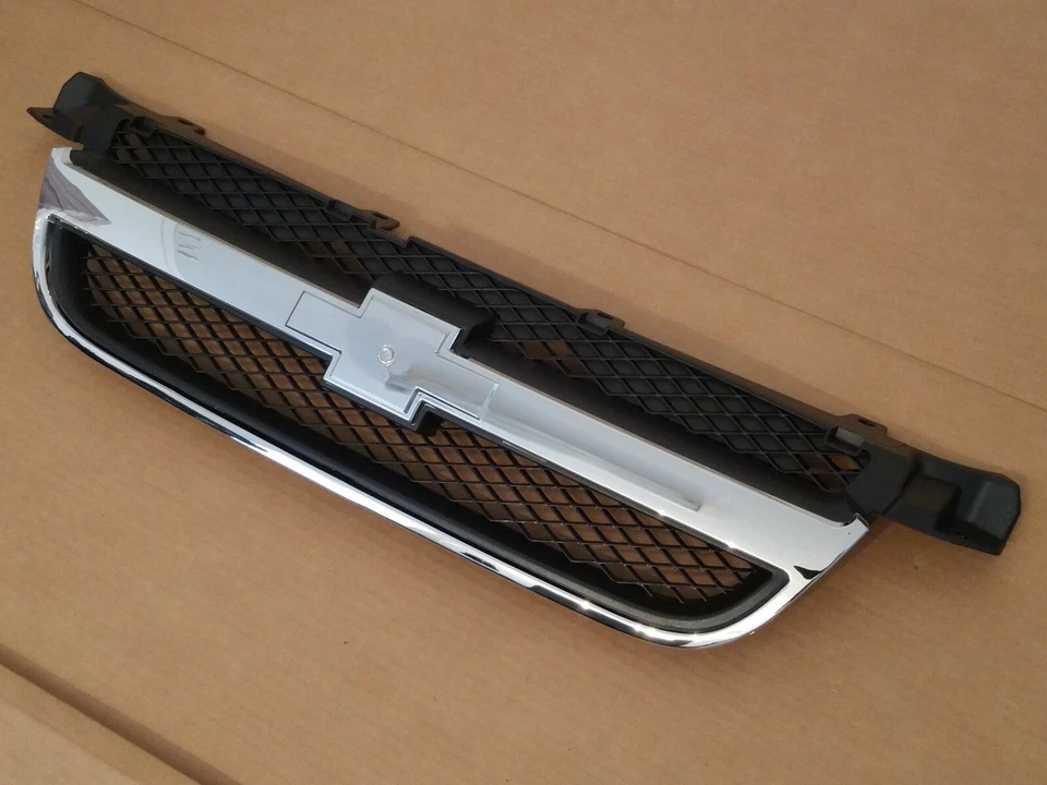 Se adapta a Chevy Aveo 2007-2011 sedán 4 puertas parachoques delantero parrilla nuevo 2008 2009 2010 Foto 2 de 4