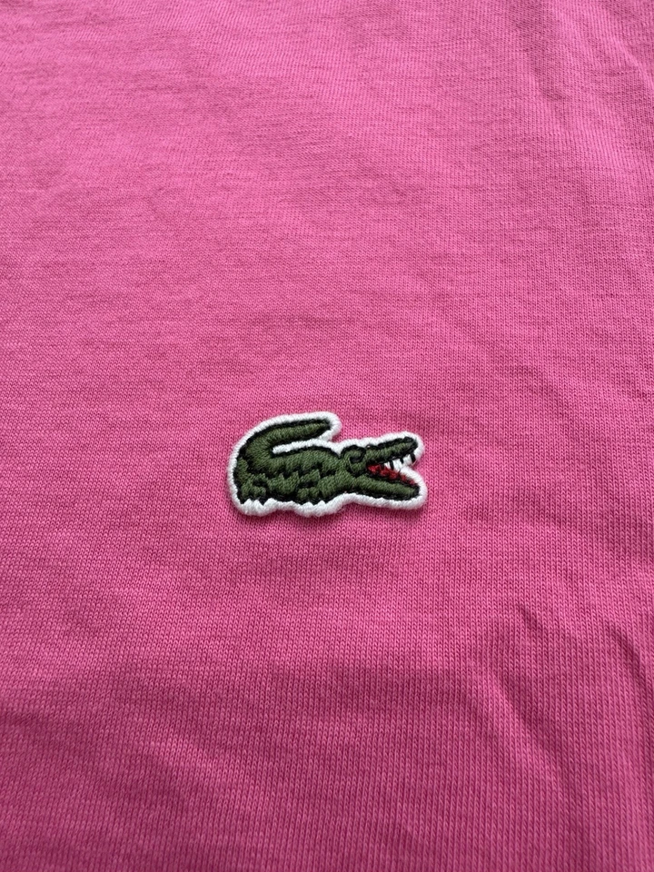Camiseta rosa para mujer Lacoste talla grande algodón Pima logotipo de caimán preppy informal Foto 2 de 4