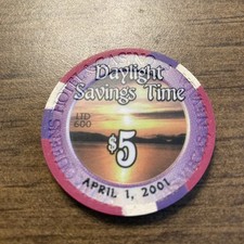 $5 four queens   Daylight Savings Time 2001 casino chip las vegas obsolete rare
