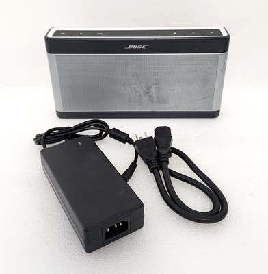 Bose SoundLink III Wireless Bluetooth Speaker Silver model 414255