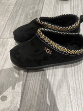Black Uggs