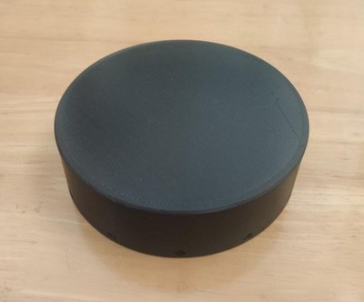 TAMRON 15-30mm f/2.8 A041 G2 lens cap, fits both 1st and 2nd gen models.