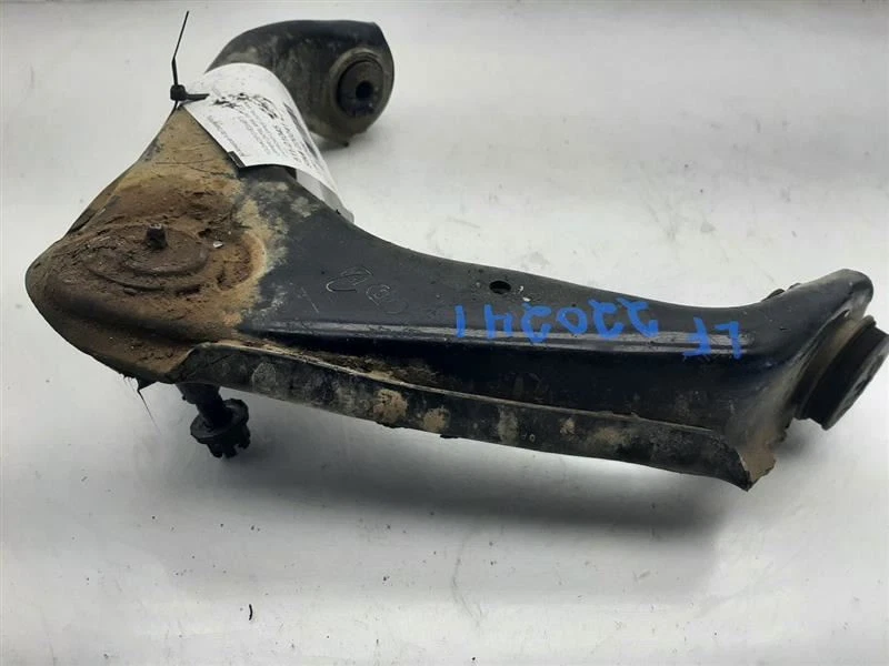 Brazo de control superior delantero 00-13 CHEVROLET SUBURBAN 2500 25905442 Foto 4 de 4