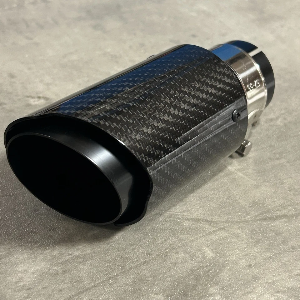 2 GLANZ SCHWARZ KOHLEFASER AUSPUFF SPITZEN 51-76mm UNIVERSAL ENDROHR - Bild 2 von 3