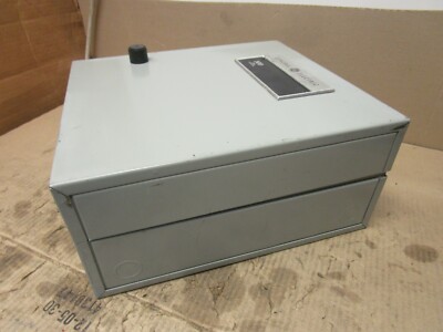 GE CR309 SIZE SZ 2 MAGNETIC REVERSING CONTROLLER ENCLOSURE ( ENCLOSURE ONLY)