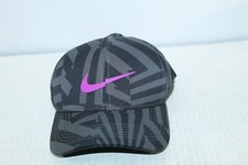 NIKE Adult Unisex Classic99 Masters Golf S/M Black/Purple  display picture 3