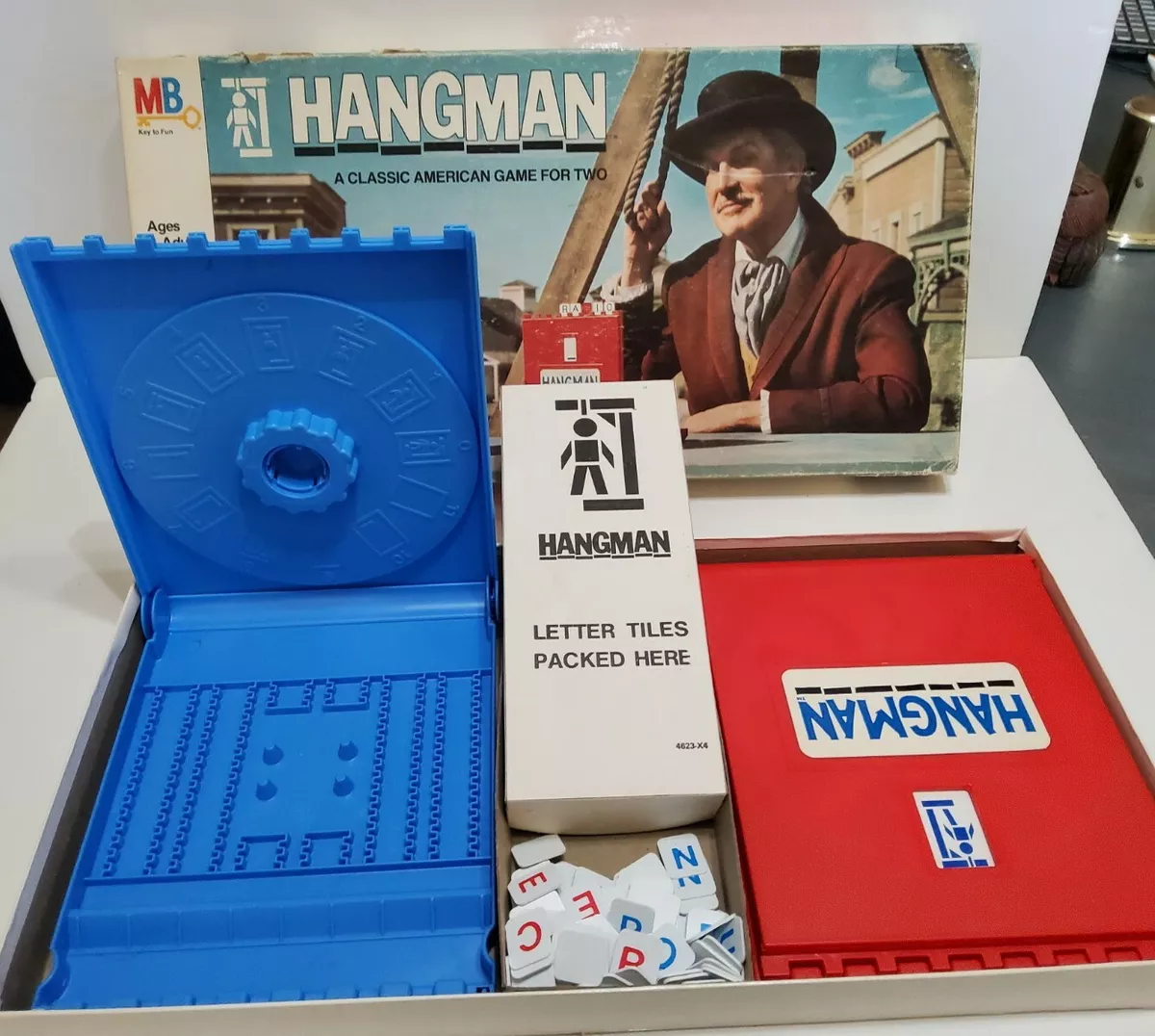 Vintage HANGMAN A Classic American Game for Two Complete