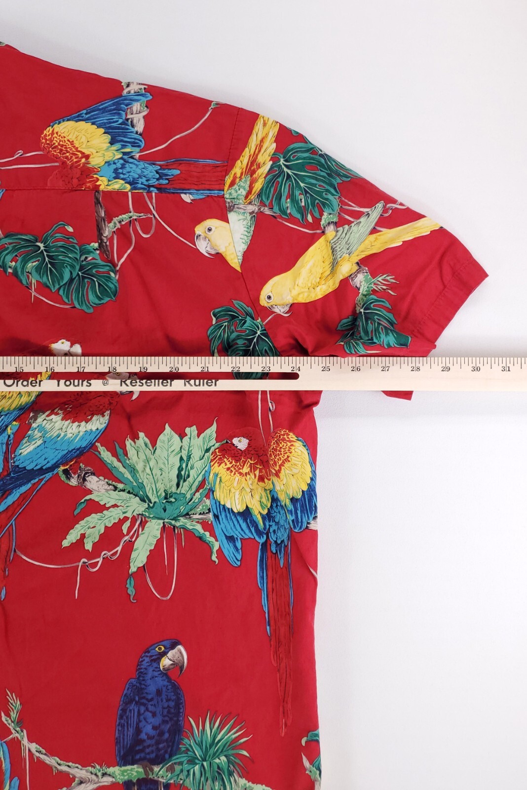 Paradise Found Magnum PI Hawaiian Shirt Button Up Red Parrots Mens XL