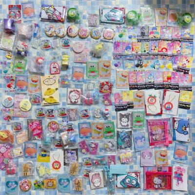 Sanrio Goods lot set 150 Tin badge Hello Kitty Hangyodon Pompompurin Card