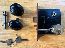 Brass Faced Russwin Mortise Lock, Cylinder &2 Keys, 2 Doorknobs, Free S/H