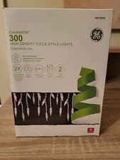 GE ConstantOn 300 High Density Icicle Style Clear Lights/White Wire Christmas