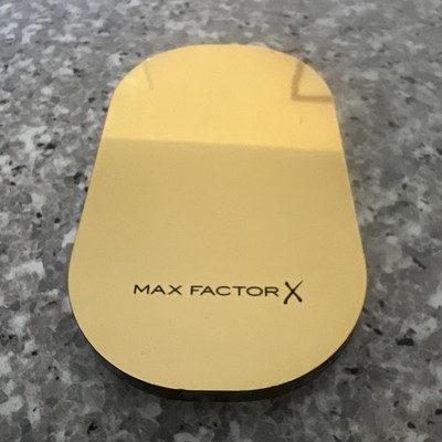 Max Factor Facefinity Compact Foundation - 009 Caramel