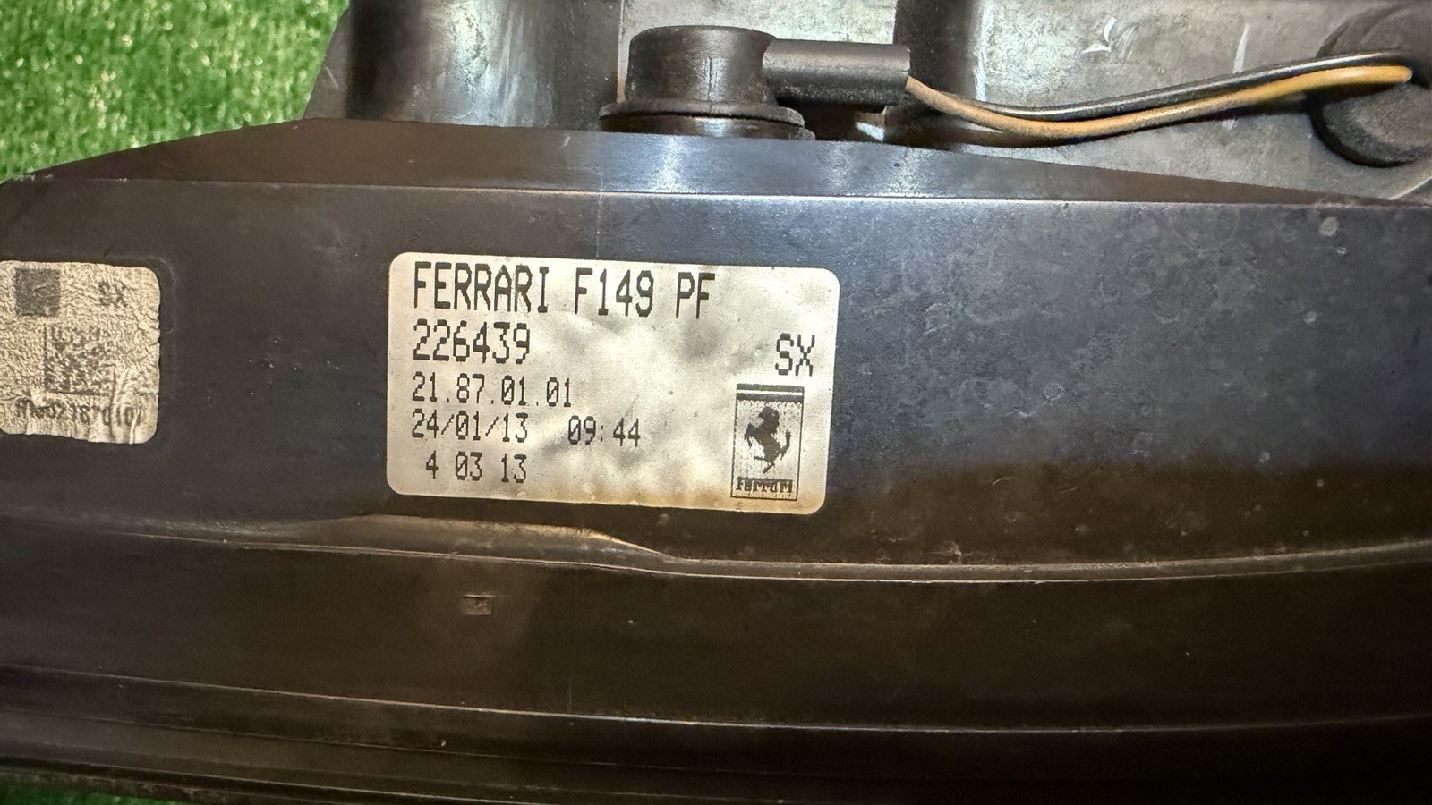 FERRARI CALIFORNIA LEFT (LH) REAR TAIL LIGHT OEM 226439 ⚠️CRACKED LENS⚠️