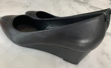 Easy Spirit Navy Blue Leather Wedge Pumps Women’s Size 8M Comfort Work Shoes