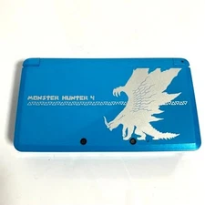 Nintendo 3DS Monster Hunter 4 Hunter Pack Limited Edition Console charger Tested
