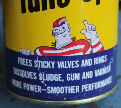 HASTINGS MAN~ Graphic 1950s era CASITE TUNE-UP OIL Old Metal Oil Can ~XTRA NICE