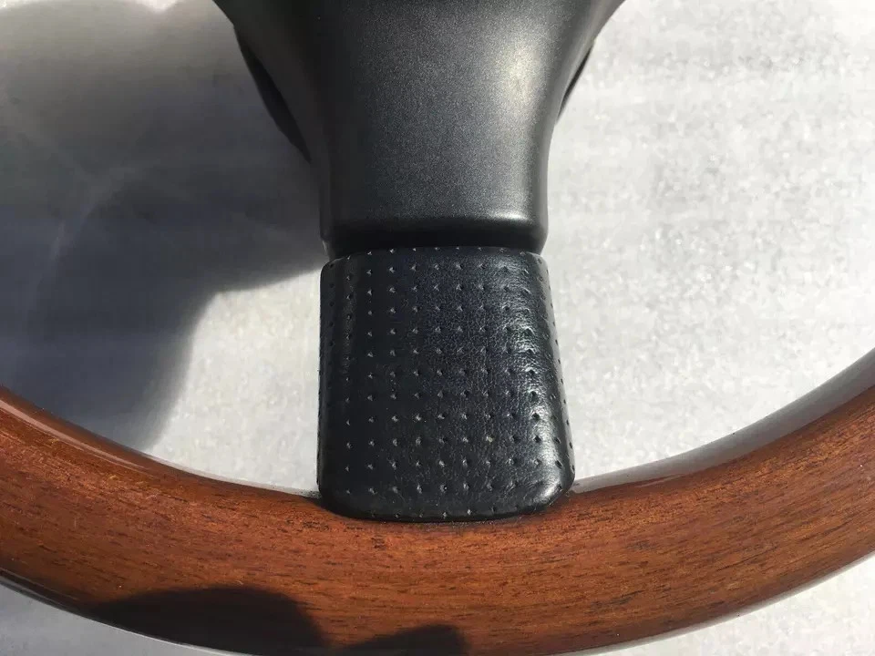 BMW E24 E28 E30 E32 E34 OEM Nardi Holzlenkrad - Bild 3 von 4