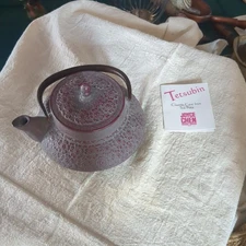 Joyce Chen Asian Collection Cast Iron Tetsubin Kettle Teapot 