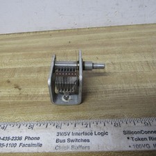 VARIABLE CAPACITOR 75 pF 15 to 75 pF 1/4 in shaft
