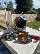 Fox V1 motocross helmet adult With 3 Sets Of ...