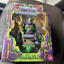 Mattel MOTU Turtles Of Grayskull TMNT Super Shredder Boxed Action Figure Green