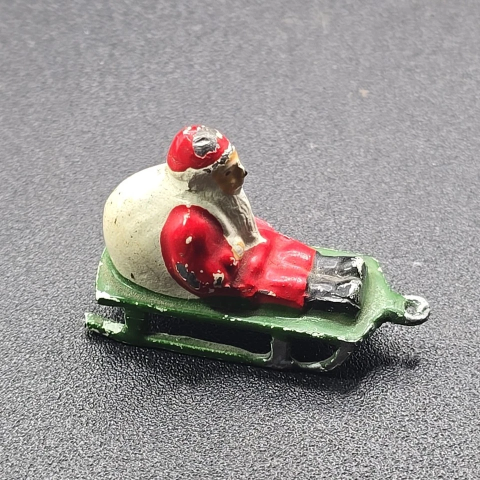 De colección Casa de Muñecas Mini Metal Trineo de Papá Noel Casa de Madera Juguete Figura Coleccionable Foto 4 de 4