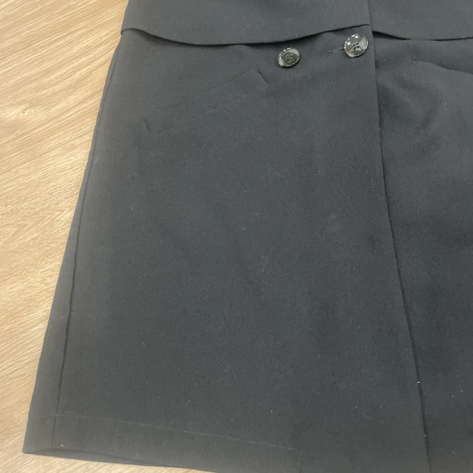 Chaleco Plumero Rue Sophie Negro Botón Talla Grande Largo Pieza Versátil Foto 2 de 4