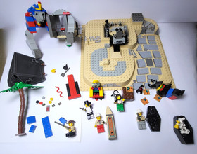 Lego Sphinx Secret Surprise 5978 W Box & Manual - Near Complete - See Pics/Video