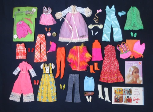 ** AUCTION Vintage Barbie FRANCIE Lot #4 - Outfits - Clothes Shoes Accessories
