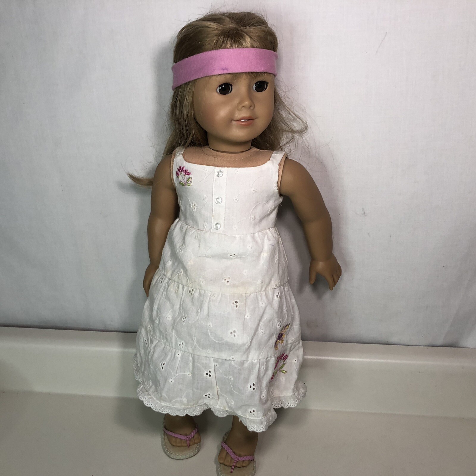 American Girl Doll Gwen Thompson Retired Excellent Condition With Box Clothes eBay