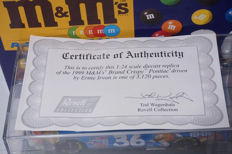 1999 #36 ERNIE IRVAN 1/24 M&M'S CRISPY REVELL COLLECTION Nascar Model Diecast - Image 2 of 4