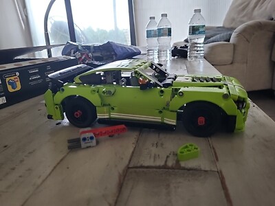 LEGO TECHNIC: Ford Mustang Shelby GT500 Complete With Extra Parts
