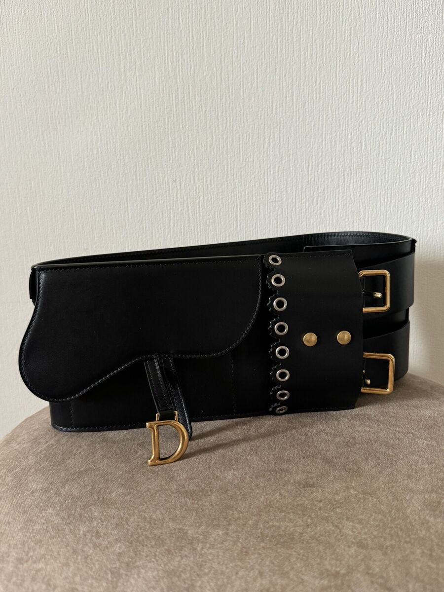 Stunning Authentic Christian Dior Black Leather Saddle Waist Stunning Authentic Christian Dior Black Leather Saddle Waist