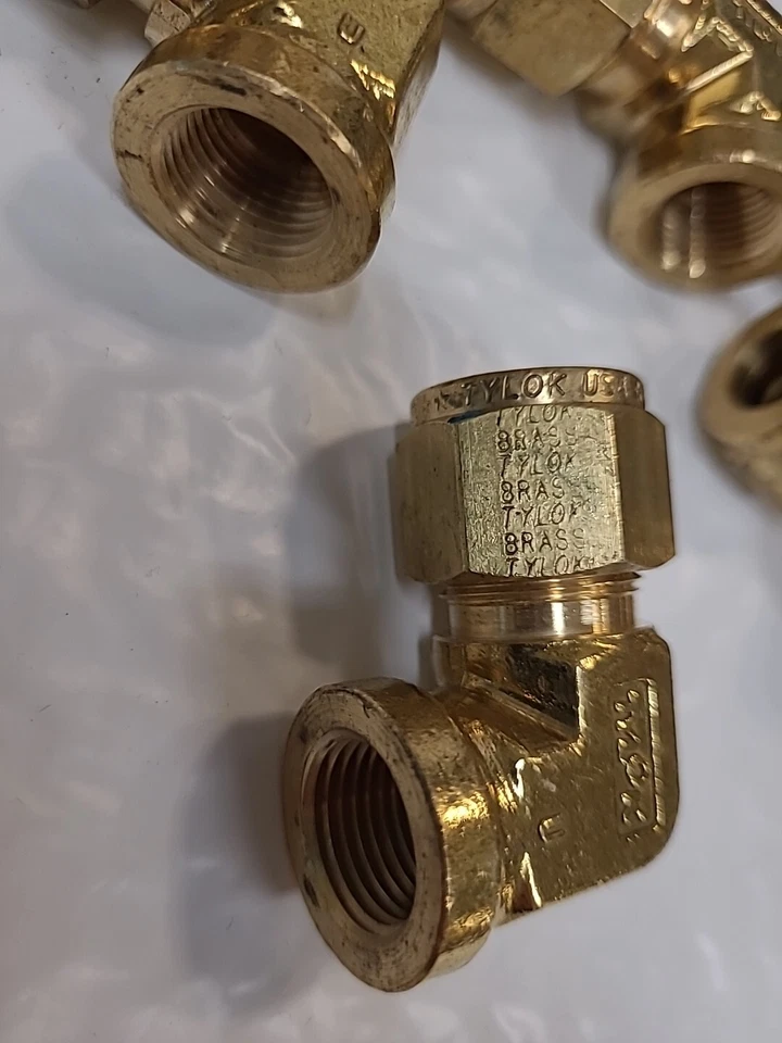 Lot Of 6 Tylok Tube Fitting 5/8" x 5/8" Union Elbow Brass 13848 - Image 4 of 4