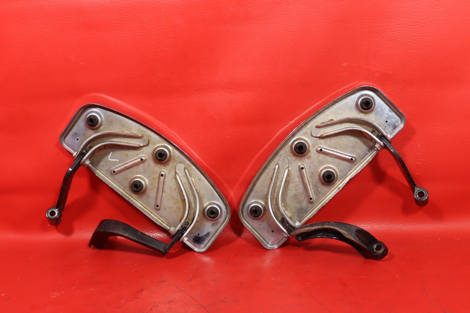 2013 HARLEY-DAVIDSON ELECTRA GLIDE ULTRA LIMITED FLHTK FRONT RIDER FOOTBOARD SET