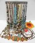 FASHION / COSTUME/ CRAFT JEWELRY NECKLACE LOT - VINTAGE TO NOW